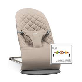 Кресло - шезлонг BabyBjorn Bliss Bundle Sand grey арт.6060.17 с деревянной игрушкой
